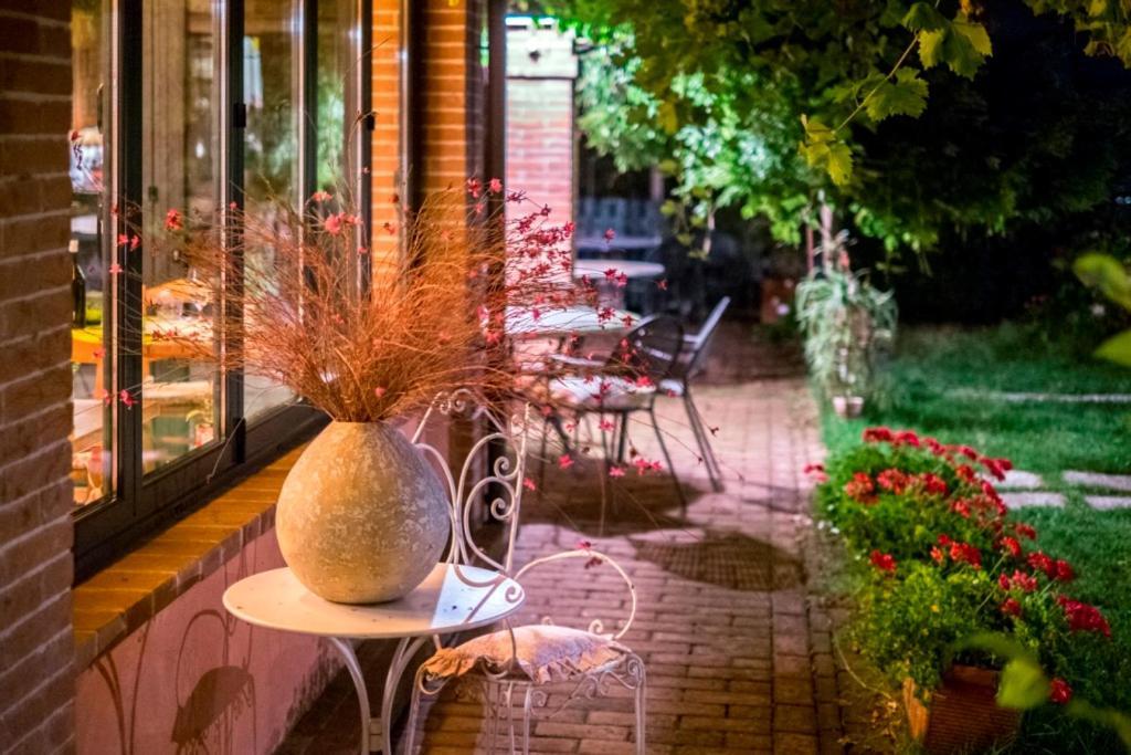 Il Giardino Dei Frati Bed & Breakfast Roncofreddo Luaran gambar